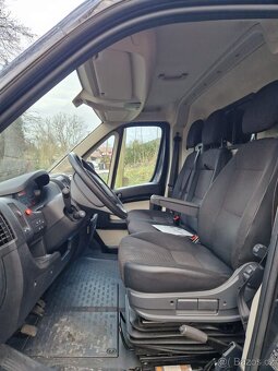 Dodávka s motorem 3,0 IVECO + hydraulické čelo - 18