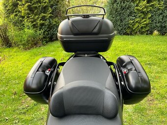 SUZUKI BURGMAN 650 Executive ABS - perfektní stav. - 18