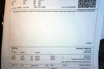 VOLVO XC60 D5 173KW 2018 MOMENTUM CZ ODPOČET DPH - 18