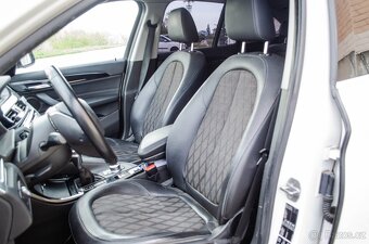 BMW X1 xDrive 20d Sport Line A/T - 18