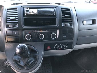 Volkswagen Transporter T5 Facelift R.V. 2011 2.0TDI 9MÍST - 18