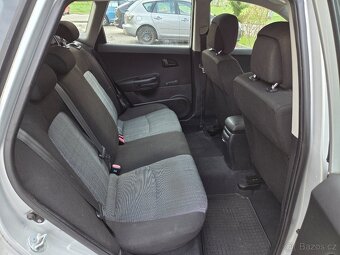 Kia Ceed kombi 1.4 80 kW LPG - 18