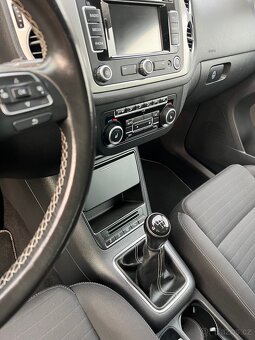 VW Tiguan 2.0 tdi / 2014 / - 18