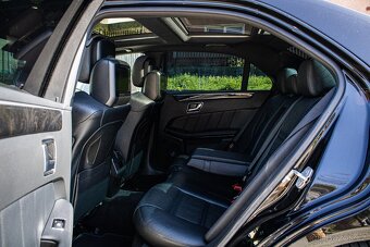 Mercedes E 63 AMG Performance, Krásny stav, Pano, Distronic - 18