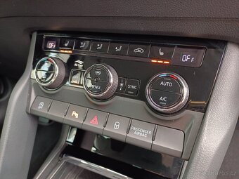 Škoda Karoq Style 1.5TSI 110kW DSG 99tkm Virtual Full LED - 18