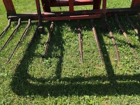 Vyřezávač siláže - 18