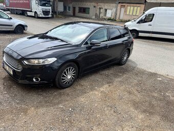 Ford Mondeo, 2,0 TDCi 110kW  manual 2015 nájezd 172000km - 18