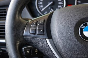 BMW X5 xDrive30d, 173kW AT/6 - 18