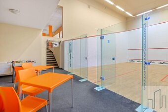 Prodej sportovního centra v Karlových Varech - 18