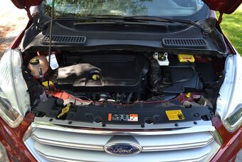 Ford Kuga 2.0 TDCI 132kW Titanium 4x4 TOP STAV - 18