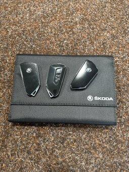 Škoda Octavia 1.0 TSI 81 kW • 11/2020 • 1. majitel • Servis - 18