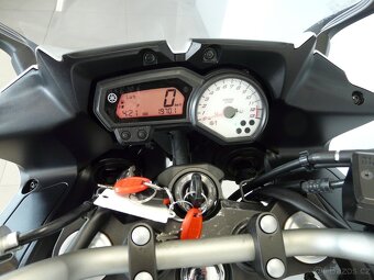 Yamaha FZ8 S Fazer - 18
