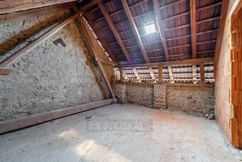 Rodinný dům (152 m²) s pozemkem 2004 m² - 18