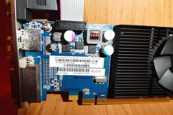 grafické karty do PCI-E slotů - 18