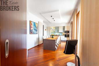 Prodej bytu 4+1, 146 m², Villa Bianca, Praha-Bubeneč - 18