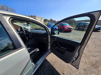 Ford C-MAX 1.6 TDCi Ghia 2 sady kol - 18
