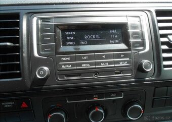 Volkswagen Transporter 2,0 TDI 75 kW 3 Místa Serviska nafta - 18