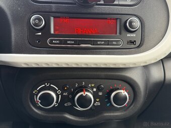 Renault Twingo 1.0i 54kw, 2019,1.MAJITEL,AUTOR.SERVIS,MANUÁL - 18