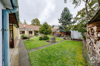 Prodej přízemního rodinného domu 2+1 s šatnou a pracovnou, V - 18