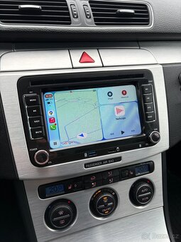 Volkswagen Passat B6 2.0 TDI sedan - 18