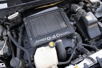 Toyota RAV4 2.0 D-4D - 18
