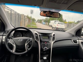 Hyundai i30 combi 1.6 88kW Nové v ČR 5/2026 najeto  93 885km - 18