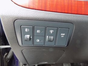 Hyundai Santa Fe 2.2 CRDI 114 KW TAŽNÉ ČR - 18