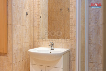 Prodej bytu 2+1, 50 m², Ostrava, ul. Zednická - 18