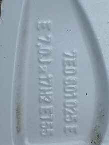 Pěkná zimní orig alu VW Multivan, Transportér 235/55/17 8mm - 18