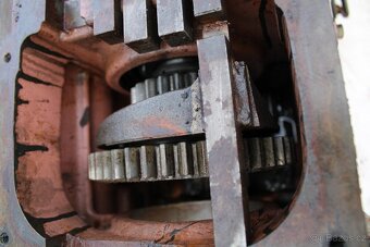 Zetor 5511-6911 převodovka - 18