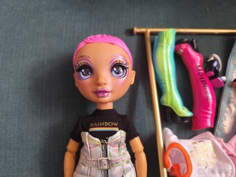 Panenky rainbow high - 18
