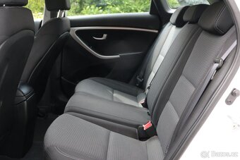 Hyundai i30 1.6 88Kw, ČR, Tažné jen 2 majitelé - 18