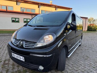 RENAULT TRAFIC 2.0DCI 84KW LONG BLACK EDITION R.V.2013 - 18
