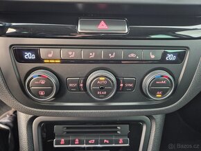 Volkswagen Sharan 2.0 TDi 110kw DSG 2019 ZÁRUKA - 18