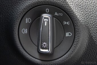 Škoda Superb 2.0 TDI SCR Live DSG - 18