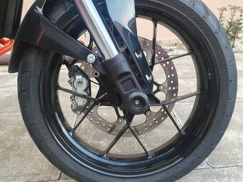 KTM Duke 690 - 18