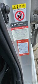 Toyota Yaris 1.5 Hybrid 2018 - 18