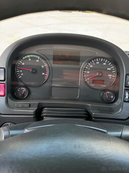MAN L 2000, 8.180 nosič kontejnerů - 18