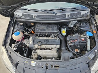 Skoda roomster 1.4 i 63kw - 18