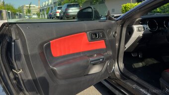 FORD MUSTANG 5.0 GT - 18