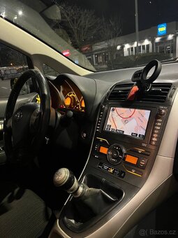 Toyota Auris 2.0 nafta - 18