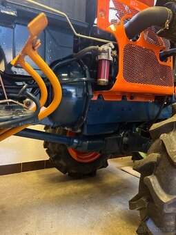 MALOTRAKTOR KUBOTA B 6001 - 18