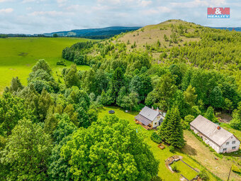 Prodej rodinného domu 140 m², pozemek 3169 m², Lampertice - 18