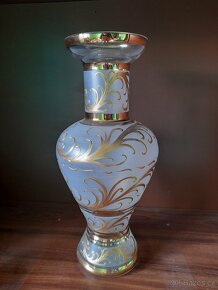 Stare sklo a porcelán - 18