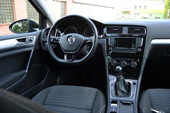 Volkswagen GOLF VII 1.2Tsi 63kw CUP benzín rok 2014 - 18