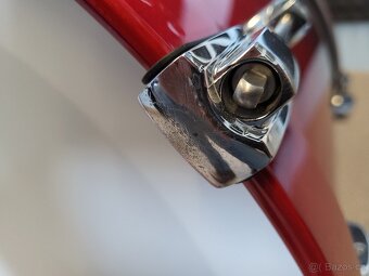 Pearl Reference Red - 18