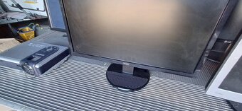 PC, monitory, klávesnice, kabely, routery atd - 18