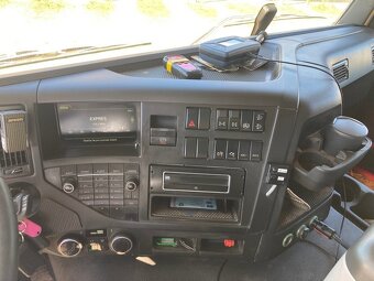 Volvo FMX 420 6x6 - Ramenový nosič kontajnerov - 18