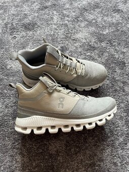 13x Dámské boty On Running Cloud, velikost 37 - 37,5 - 18