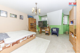 Prodej rodinného domu, 295 m², Praha, ul. Dobrošovská - 18